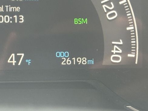 Used 2025 Toyota RAV4 XLE image 43