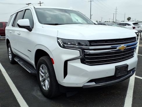 Used 2024 Chevrolet Tahoe LT RWD image 1