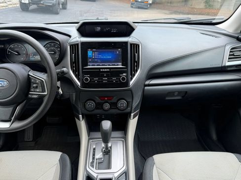 Used 2023 Subaru Forester AWD/4WD image 19
