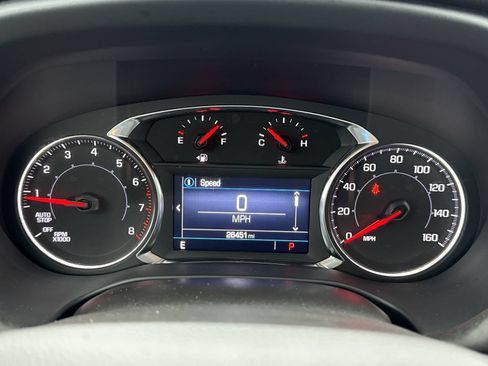 Used 2023 GMC Acadia SLE w/ Driver Convenience Package FWD image 21