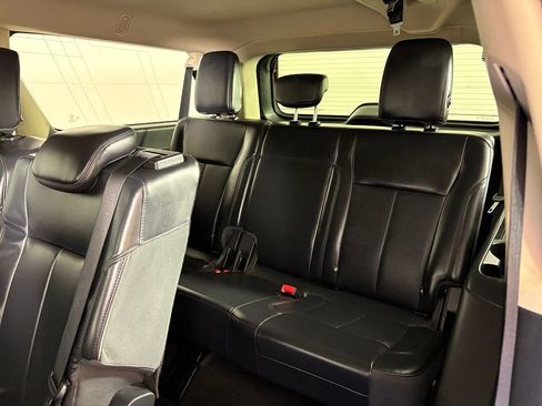 Used 2024 Ford Expedition Max XLT RWD image 43