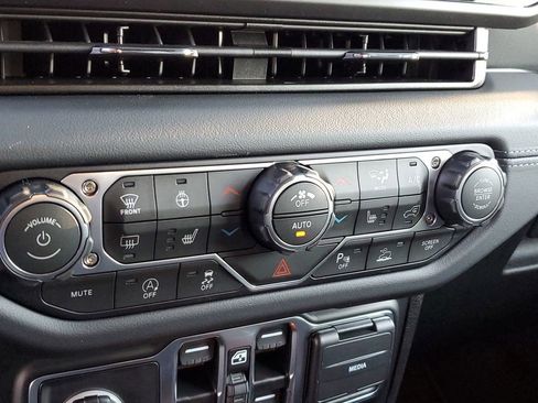 New 2026 Jeep Wrangler Sahara image 30