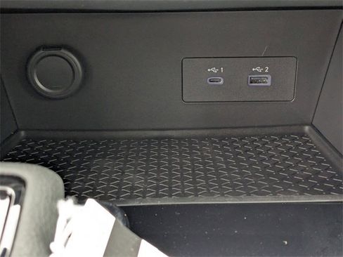 New 2025 Nissan Pathfinder SV w/ SV Premium Package image 26