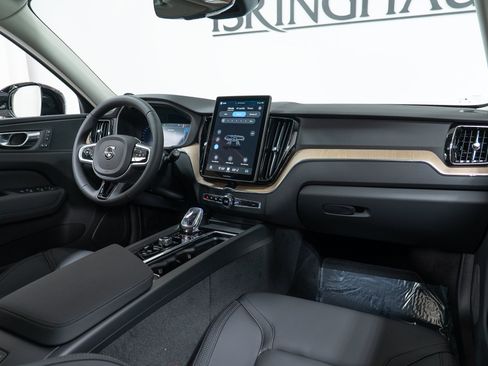New 2026 Volvo XC60 B5 Plus w/ Protection Package Premier AWD/4WD image 14