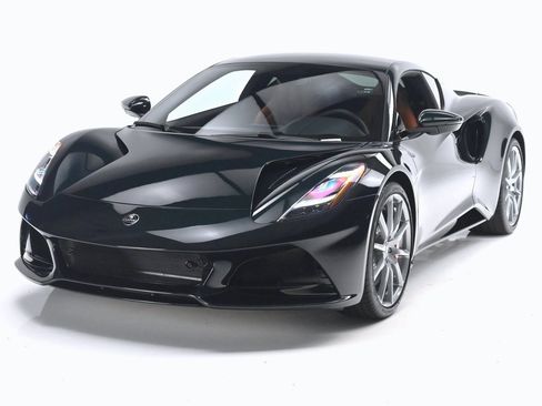 New 2025 Lotus Emira image 9
