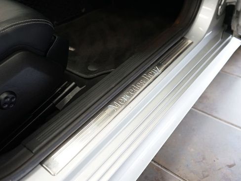 Used 2014 Mercedes-Benz E 350 4MATIC Sedan image 42