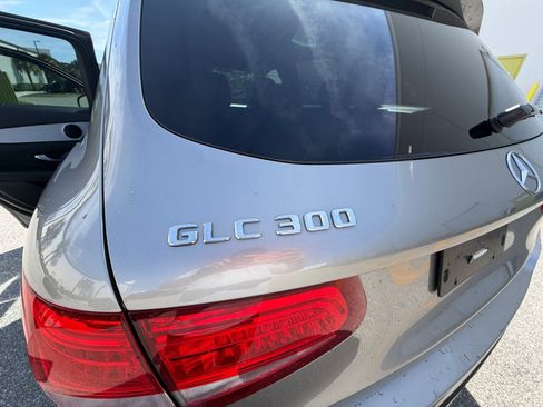 Used 2019 Mercedes-Benz GLC 300 GLC 300 w/ Parking Assistance Package image 20