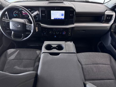 Used 2025 Ford F250 XL w/ 360-Degree Camera Package AWD/4WD image 12