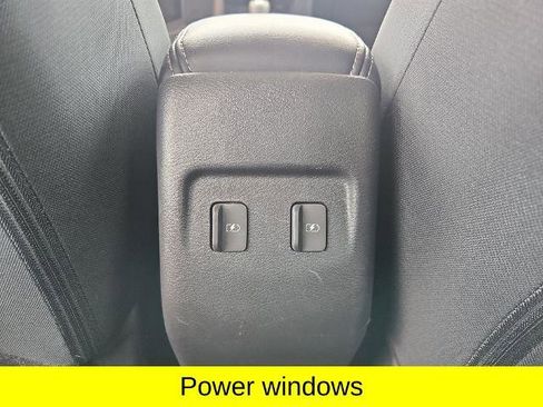 Certified 2024 Nissan Kicks SV FWD image 15