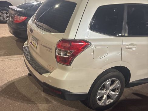 Used 2015 Subaru Forester 2.5i w/ Alloy Wheel Package image 6