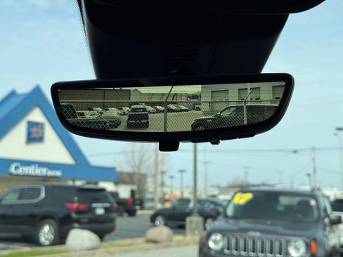 New 2026 Buick Enclave Preferred w/ Power Package image 34