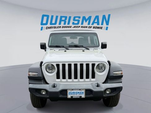 Used 2018 Jeep Wrangler Unlimited Sport S AWD/4WD image 6