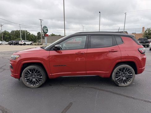 Used 2023 Jeep Compass High Altitude AWD/4WD image 19