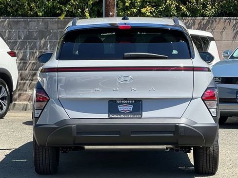 New 2026 Hyundai Kona SEL Sport FWD image 7