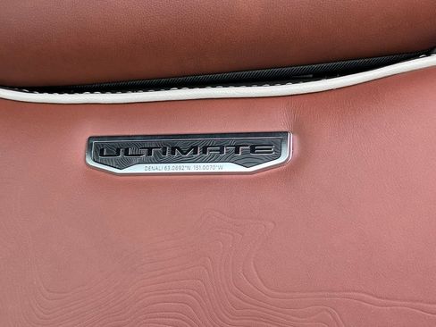 New 2026 GMC Sierra 3500 Denali Ultimate AWD/4WD image 23