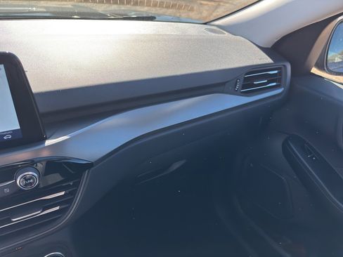 Used 2024 Ford Escape Active image 36