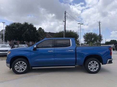 Used 2023 Chevrolet Silverado 1500 LTZ w/ Technology Package RWD image 4