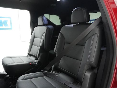 New 2026 Chevrolet Traverse LT image 38