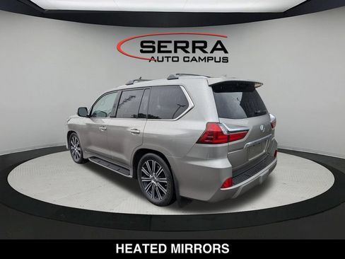 Used 2019 Lexus LX 570 4WD w/ Luxury Package image 12