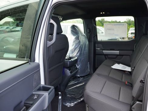 New 2025 Ford F150 XLT w/ Equipment Group 302A MID image 12