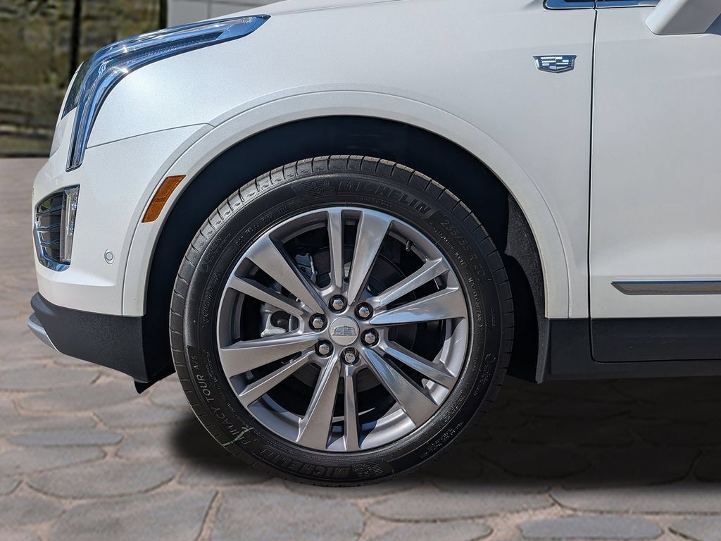 New 2026 Cadillac XT5 Premium Luxury w/ Driver Assist Package FWD image 7