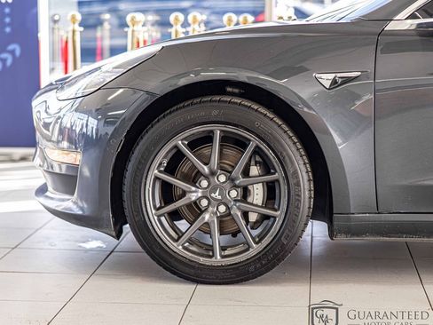 Used 2018 Tesla Model 3 Long Range image 7