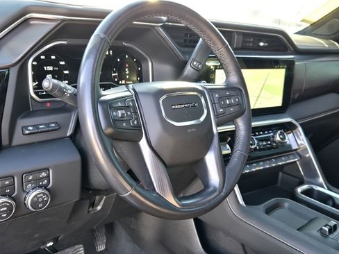 Used 2024 GMC Sierra 2500 Denali Ultimate image 24