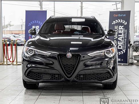 Used 2021 Alfa Romeo Stelvio Ti Sport AWD/4WD image 2