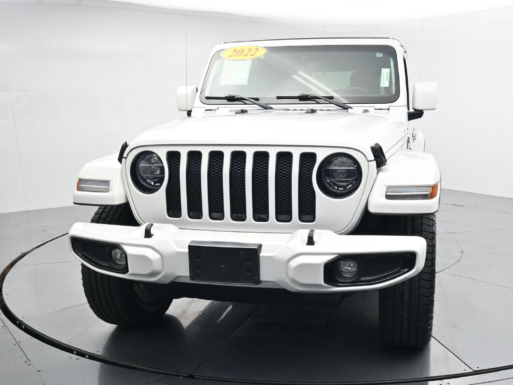 Used 2022 Jeep Wrangler Unlimited Sahara AWD/4WD image 3