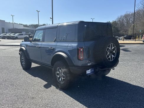 New 2025 Ford Bronco Badlands image 5