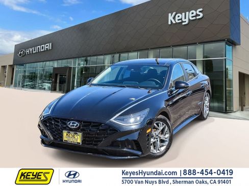 Certified 2022 Hyundai Sonata SEL w/ Convenience Package FWD image 1