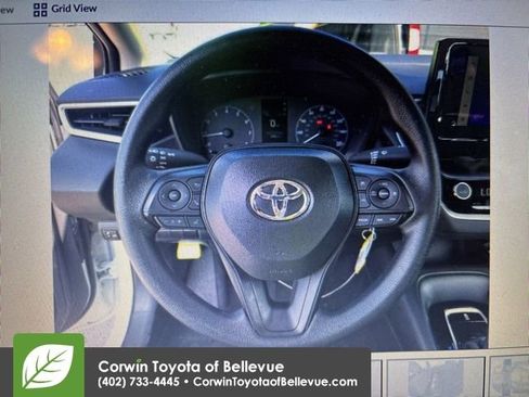 Used 2025 Toyota Corolla LE image 4