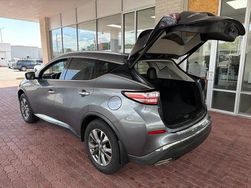 Used 2018 Nissan Murano SL w/ Moonroof Package AWD/4WD image 14