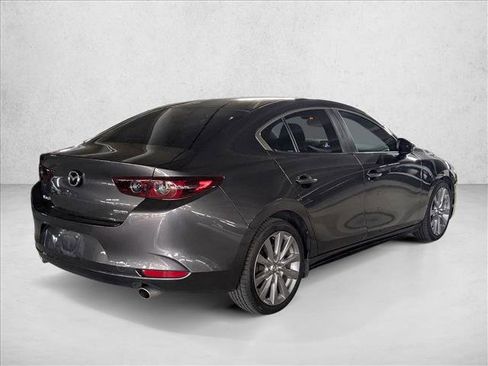 Used 2021 MAZDA MAZDA3 s FWD image 5