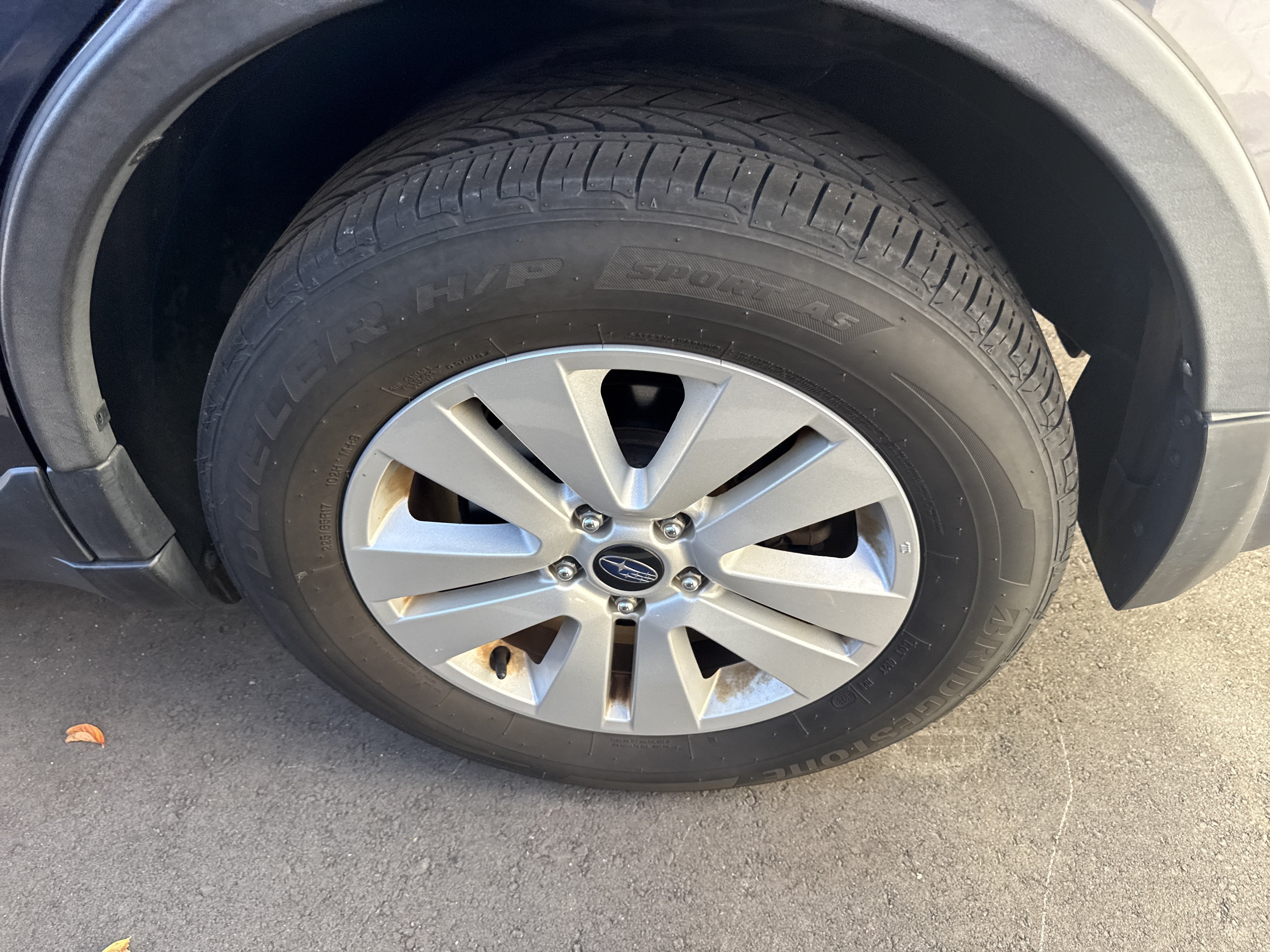 Used 2017 Subaru Outback 2.5i AWD/4WD image 11