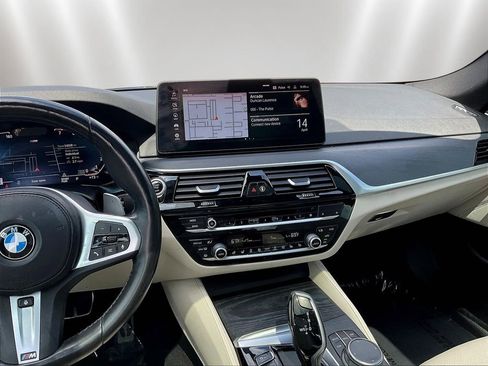 Used 2022 BMW 540i xDrive w/ M Sport Package AWD/4WD image 9