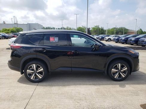 Certified 2024 Nissan Rogue SL image 11