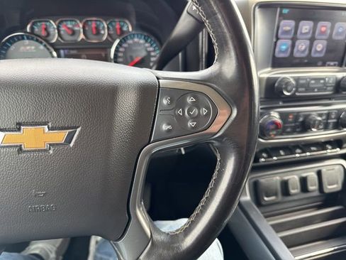 Used 2018 Chevrolet Silverado 1500 LT w/ All Star Edition image 38