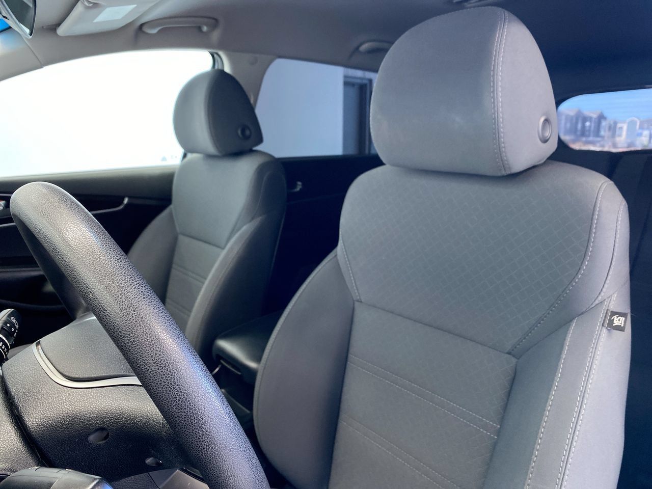 Used 2019 Kia Sorento FWD image 19