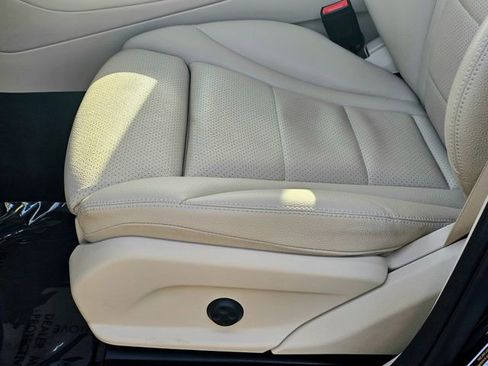 Certified 2022 Mercedes-Benz GLC 300 4MATIC image 19