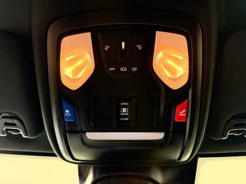 New 2026 RAM 2500 Big Horn AWD/4WD image 32