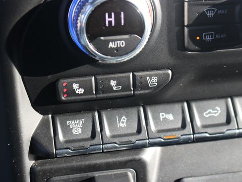 Used 2023 GMC Sierra 2500 Denali w/ Denali Ultimate Package image 26