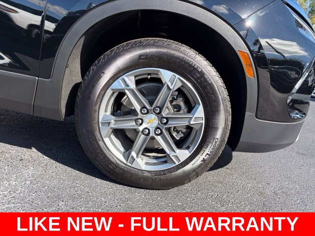 Used 2026 Chevrolet Blazer LT FWD image 8