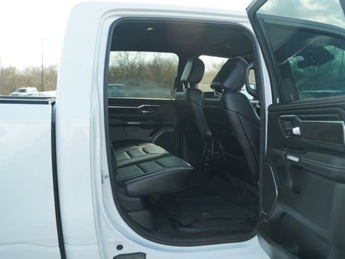 Used 2024 RAM 1500 Laramie image 21