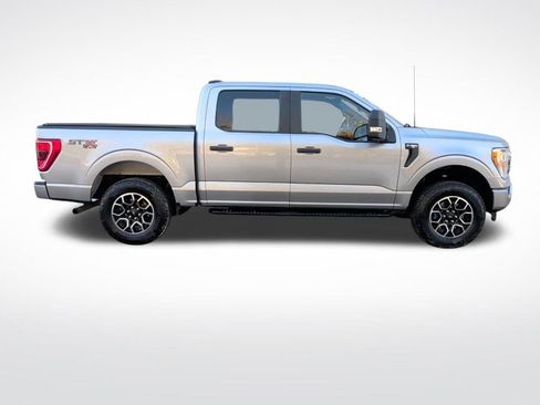 Certified 2022 Ford F150 XL w/ STX Appearance Package image 5
