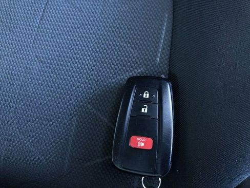 Certified 2024 Toyota RAV4 XLE image 32