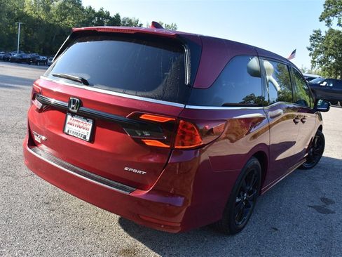 Used 2024 Honda Odyssey Sport image 8