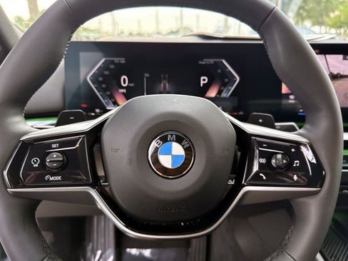 Used 2026 BMW 540i xDrive AWD/4WD image 31