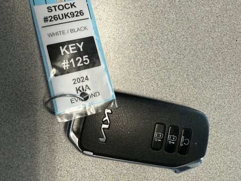 Used 2024 Kia EV6 Wind w/ Wind Technology Package AWD/4WD image 32