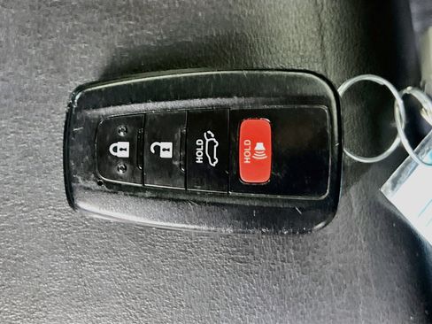 Used 2020 Toyota RAV4 XSE w/ XSE Grade Weather Package AWD/4WD image 36